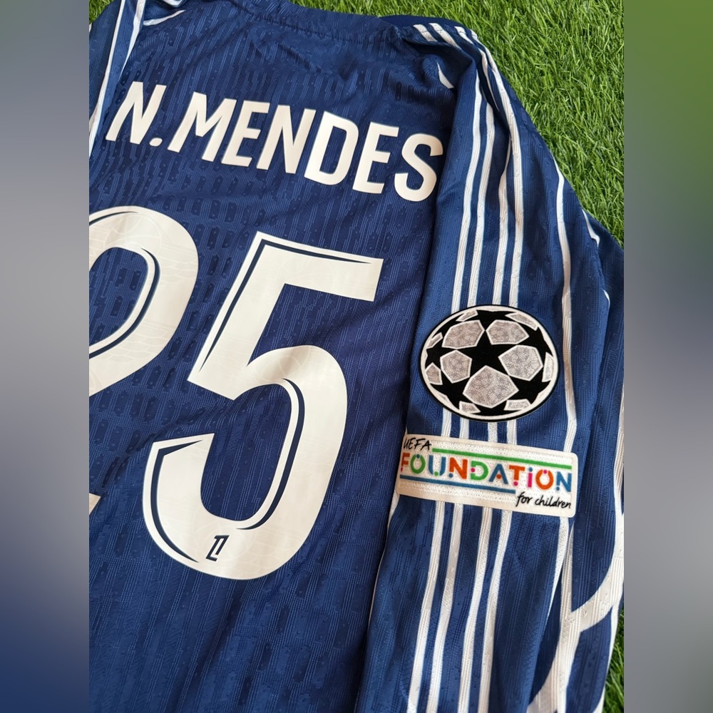 Nuno mendes psg player version jersey - Picture 3 of 3